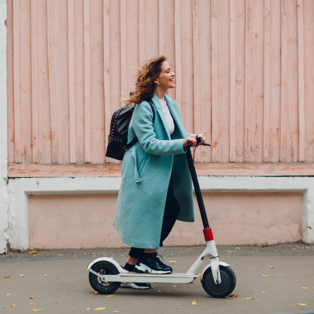 Aprende los consejos esencials para una conducción segura de Scooter.